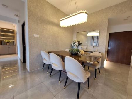 Dining room - Iconic Galaxy 2 bedrooms furnished apartment at Rajagiriya - Sale 