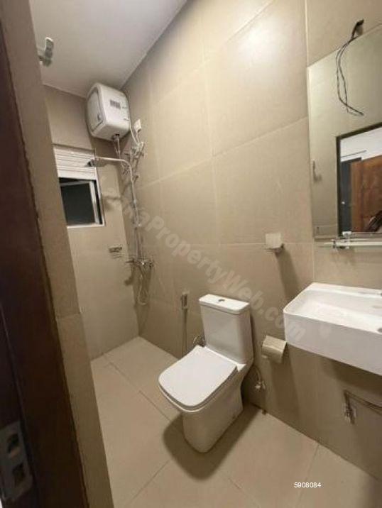 Bathroom - House for rent in Dehiwala