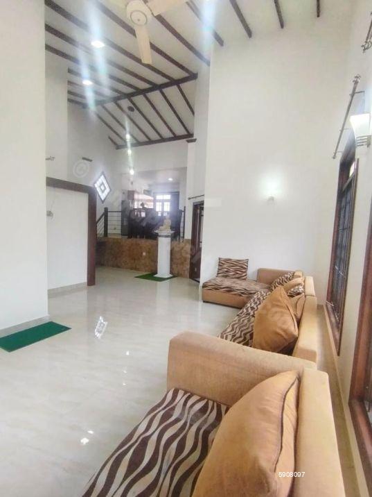 Living Room - House for rent in Kottawa