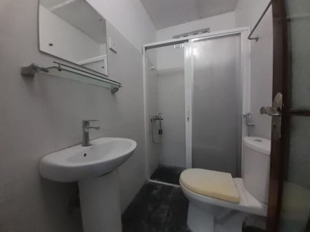 Bathroom - (NR304) Luxury House for Rent in Colombo 05