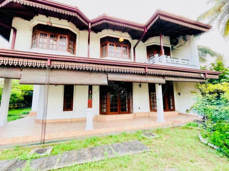 Exterior - House for rent in Kottawa