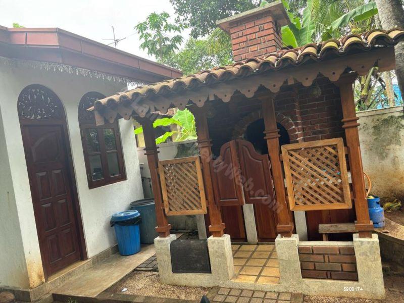 Exterior - House for rent in Malabe