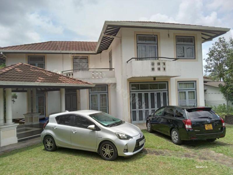 Homagama House for sale/rent
