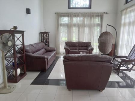 Living Room - House for Rent / Sale in Katuwana, Homagama