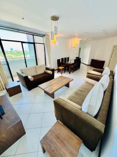 Living Room - ￭ Royal Park ￭ 04BR Apartment For Rent ￭ (NK107652)