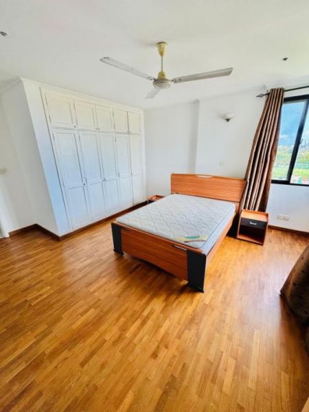 Bedroom - ￭ Royal Park ￭ 04BR Apartment For Rent ￭ (NK107652)