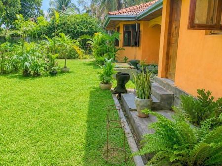 Exterior - Spacious Property with Bungalow for Sale in Katuwapitiya, Negombo.