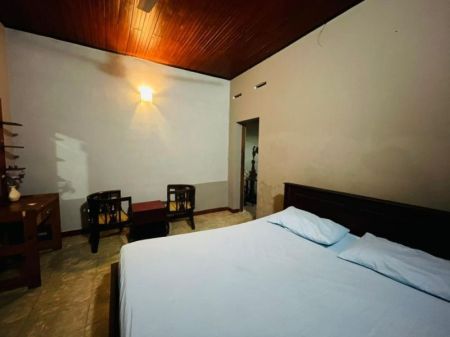 Living Room - Spacious Guest House for Sale in Biyagama with Excellent Accessibility