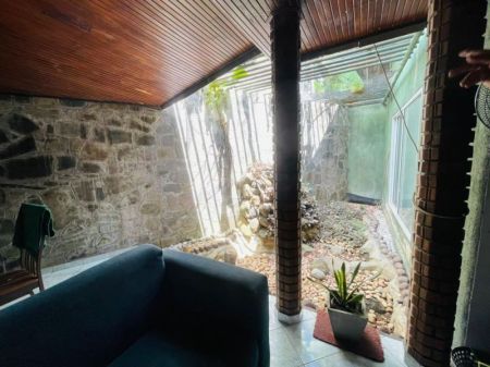 Living Room - Spacious Guest House for Sale in Biyagama with Excellent Accessibility