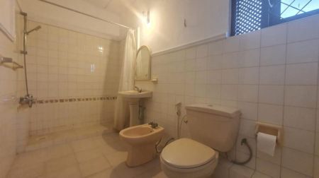Bathroom - 4-Bedroom Two-Storey House In an Execlent Neighbourhood - Pelawatta | SH15316
