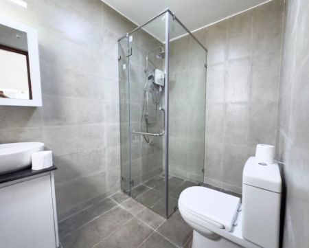 Bathroom - Villa for sale in Thalawathugoda 