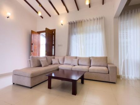 Living Room - Villa for sale in Thalawathugoda 