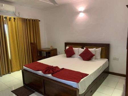 Bedroom - 6 Bedroom Apartment for Rent in Colombo 2