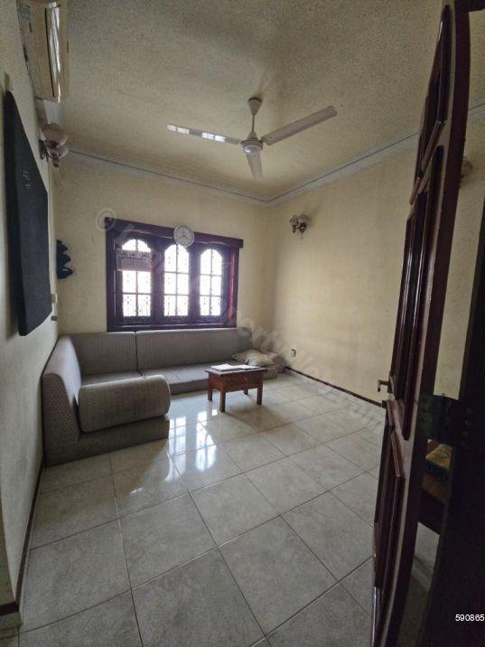 House for sale in Colombo 6