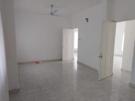 Bathroom - 6 Bedroom House for Sale - Rawathawatte | LKR 55,000,000 (EM686)