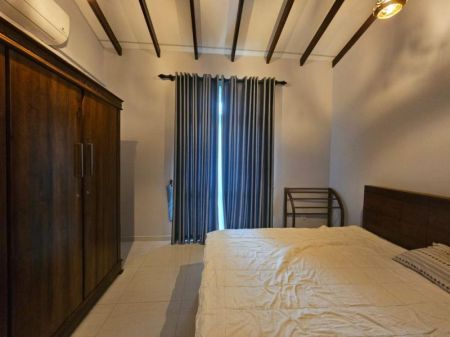 Bedroom - Spacious Fully Furnished House for Rent – Battaramulla (Pipe Road)
