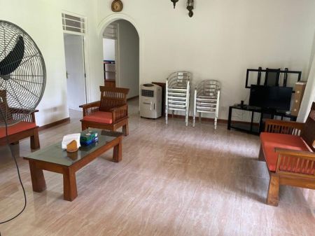 Living Room - 4 Bedroom bungalow for sales in Giraulla 