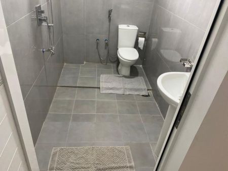 Bathroom - 4 Bedroom bungalow for sales in Giraulla 