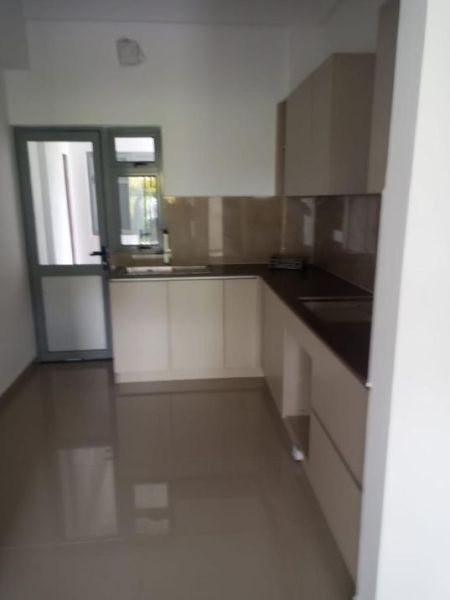 Kitchen - Apartment for sale in Kahathuduwa 