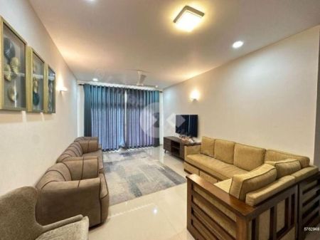 Living Room - 4 Bedroom Furnished Apartment for Rent - Colombo 4 | LKR 350,000 Per Month (EM693)