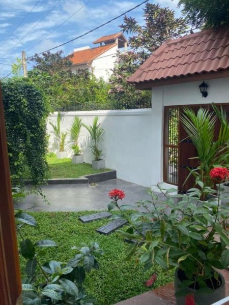 Exterior - Ultra-Luxury Villa for Rent in Nawala – PDC184