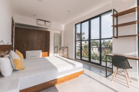 Living Room - Elegant 2 Bedroom Apartment for Rent at Colombo 05 / LKR 300,000 Per Month (EM008RV)
