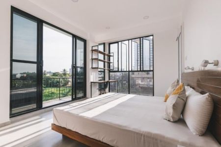 Bedroom - Elegant 2 Bedroom Apartment for Rent at Colombo 05 / LKR 300,000 Per Month (EM008RV)