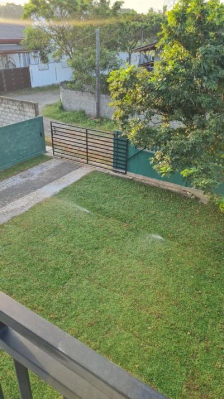 Exterior - Villa House for sale in Ja Ela 