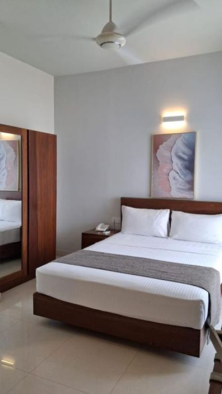Bedroom - Marine Drive Apartment For Rent in Colombo 3 - EA935
