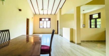Bedroom - Spacious 5BR House for sale in boralasgamuwa 