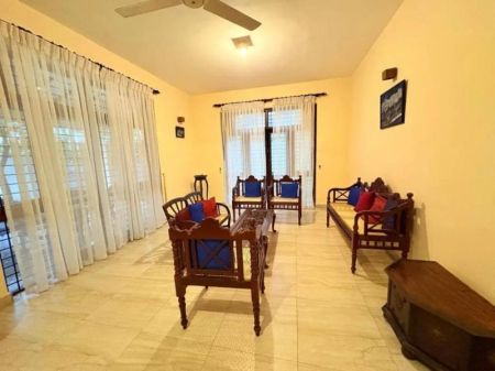 Living Room - Spacious 5BR House for sale in boralasgamuwa 