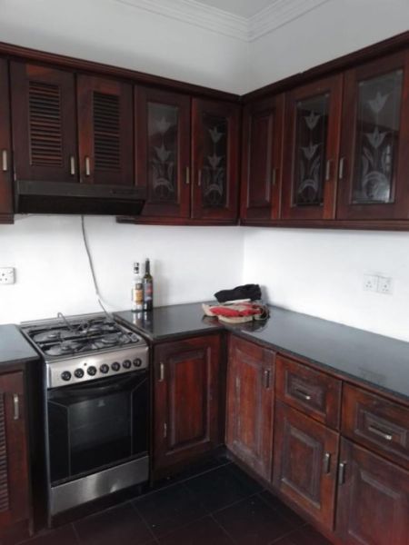 Kitchen - BATTARAMULLA : 5BR (20P) HOUSE FOR RENT in Pelawatta
