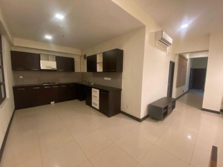 Kitchen - (HAR219) 3BR Luxury Apartment for Rent in Kelaniya