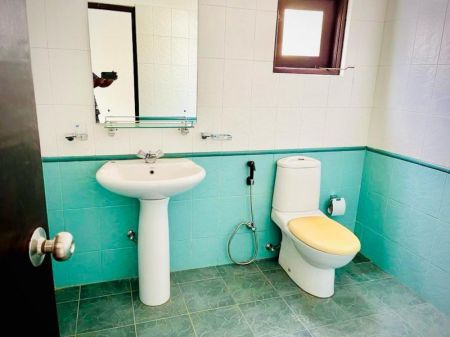 Bathroom - (SR1026) Luxury House for Rent in Pelawatta Battaramulla