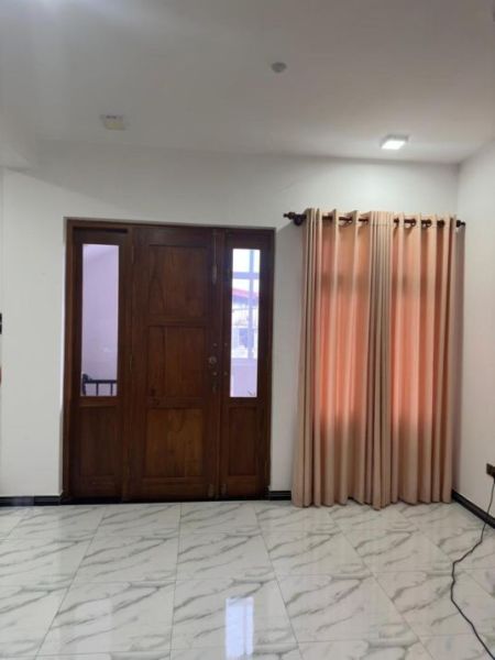 Bedroom - (RH420) Spacious Three Storey House for Sale in Attidiya Dehiwala