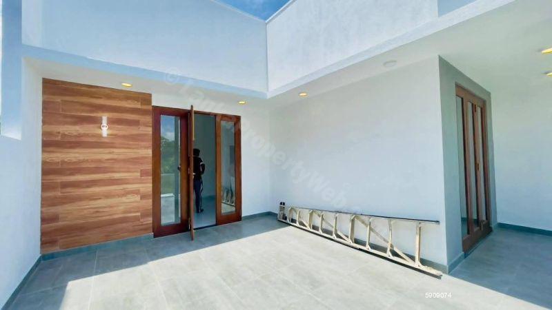 House for sale in Athurugiriya