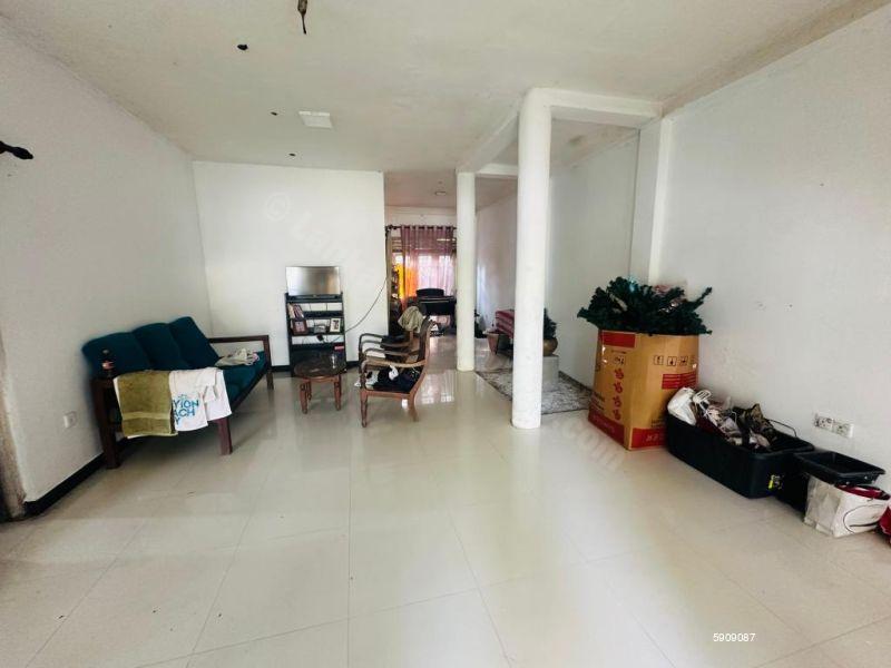 Living Room - House for sale in Ganemulla