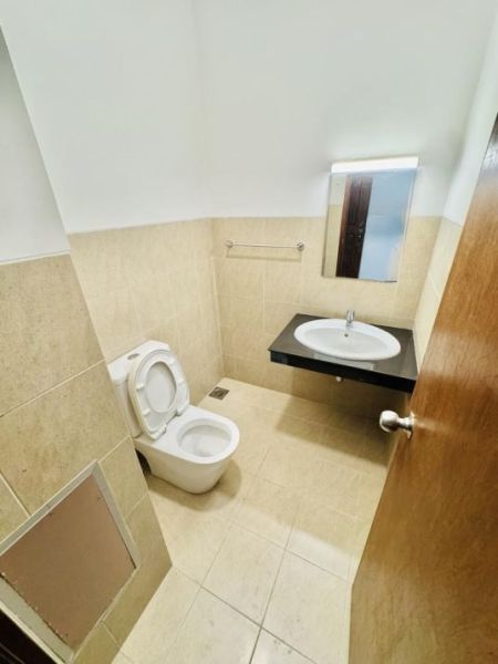 Bathroom - 2 Bedroom Apartment for Rent at Malabe