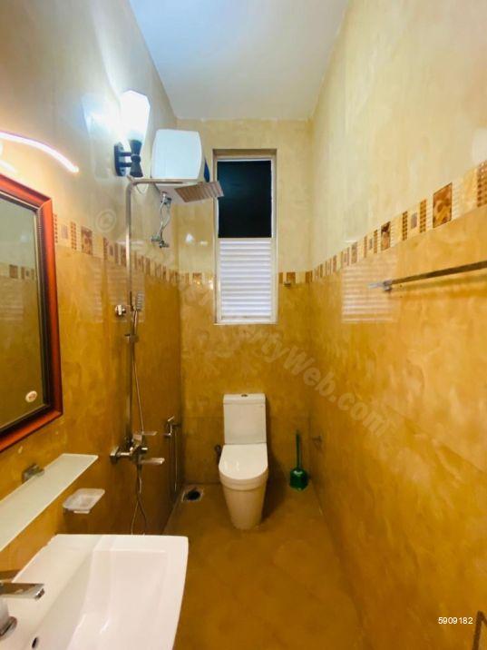 Bathroom - Apartment for rent in Kalubowila