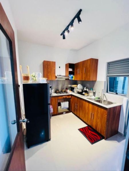 Kitchen - Luxury Apartment for sale in Malabe 