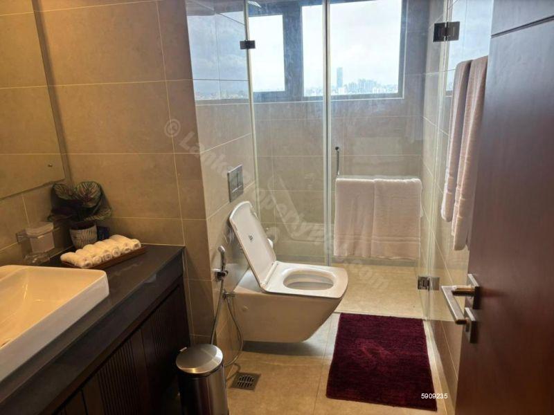 Bathroom - Apartment for rent in Colombo 7