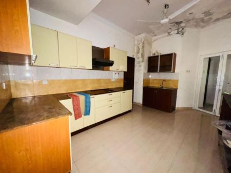 Kitchen - (DA1164) 3BR Apartment for Sale in Kollupitiya
