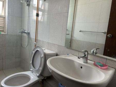 Bathroom - Exclusive Park-Facing Luxury Apartment in Colombo 5 | Trevose on the Green