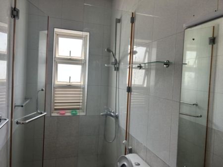 Bathroom - Exclusive Park-Facing Luxury Apartment in Colombo 5 | Trevose on the Green