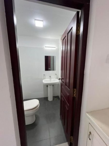 Bathroom - Villa for sale in Ekala 