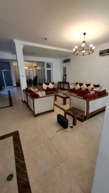Living Room - Luxury Residence for Sale – Alexandra Place, Colombo 07 | LKR 750,000,000 (EM152RK)