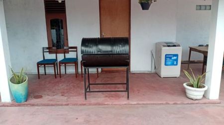 Living Room - 🏡Fully Furnished 3-Bedroom Air-Conditioned Home for Rent with Rooftop Access & Private Entrance
