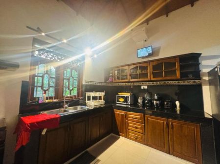 Kitchen - (RH406) Furnished Villa with Swimming Pool for Sale in Beruwala