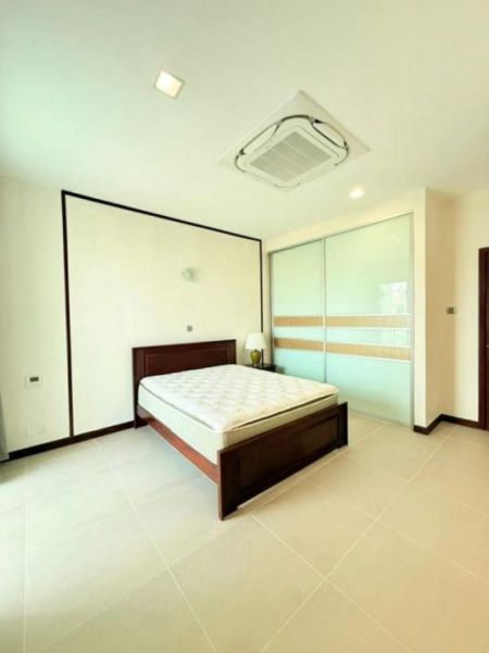 Bedroom - Iceland - 04 Bedroom Furnished Apartment for Rent in Colombo 03 (A5505)
