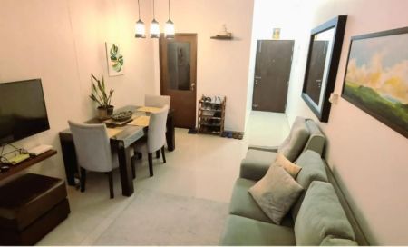 Living Room - 2-Bedroom Fully Furnished Apartment – Ariyana Resort, Athurugiriya